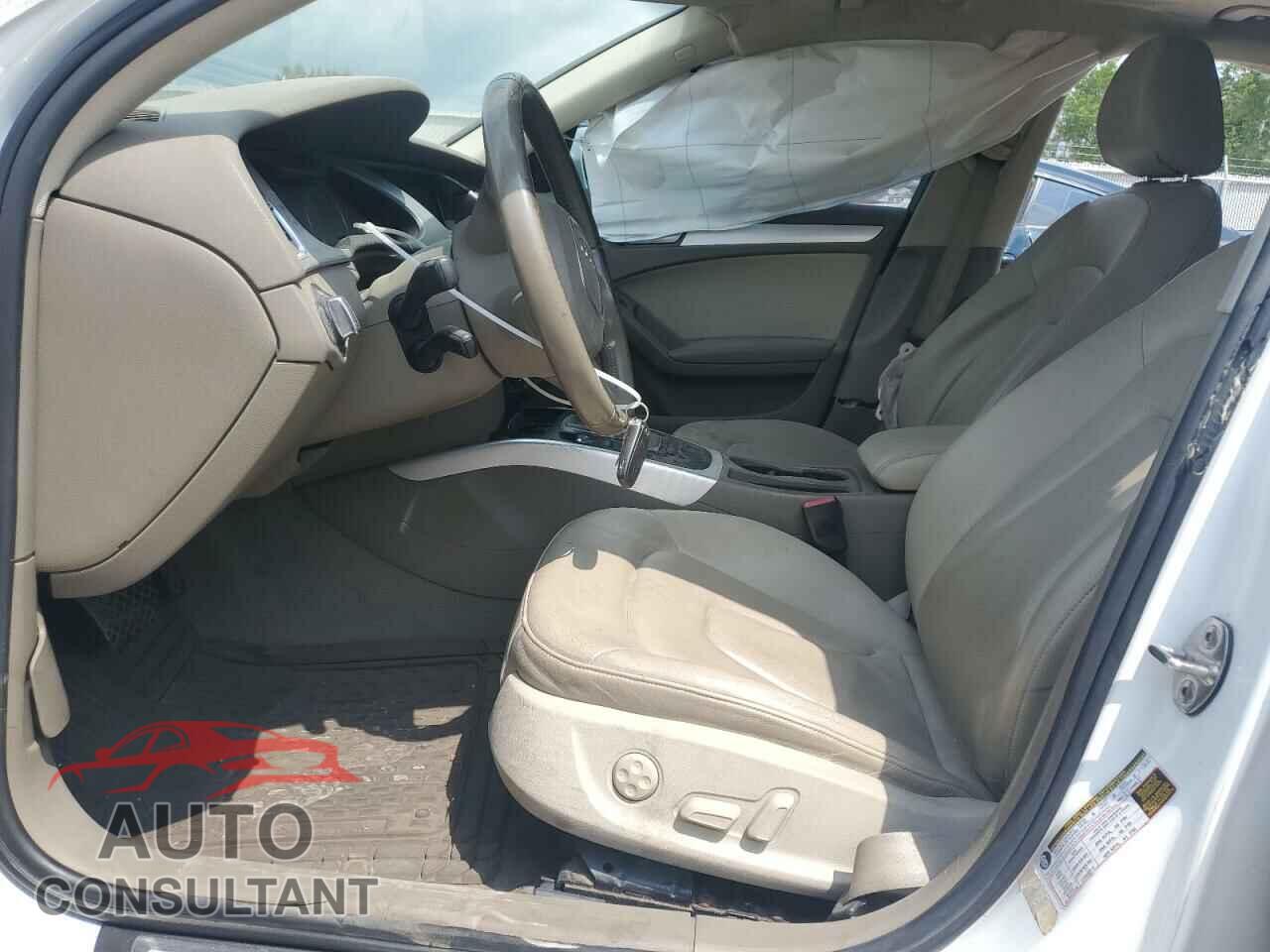 AUDI A4 2012 - WAUFFCFL3CA075265