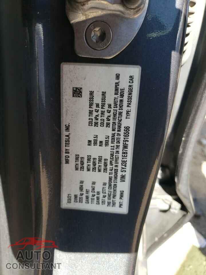 TESLA MODEL 3 2021 - 5YJ3E1EB7MF916566