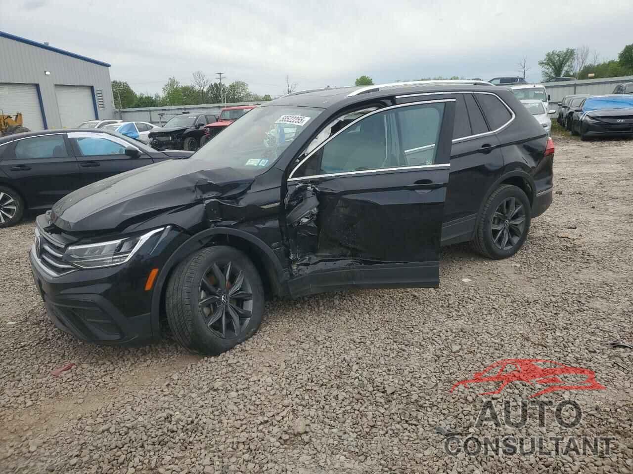 VOLKSWAGEN TIGUAN 2022 - 3VV2B7AX4NM152179
