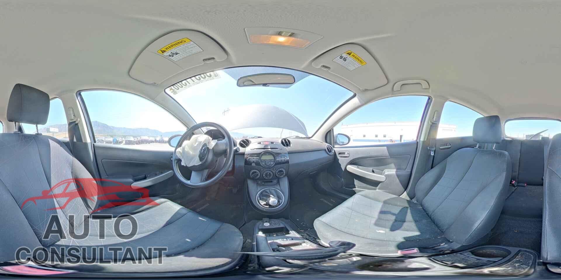 MAZDA 2 2011 - JM1DE1HZ9B0125612