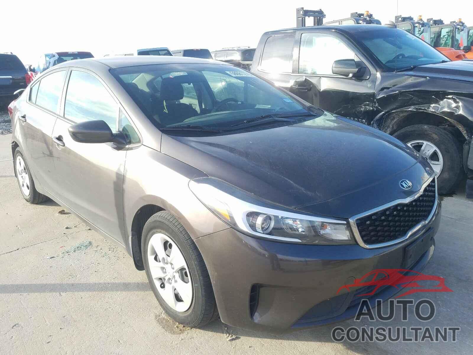 KIA FORTE 2017 - 3KPFK4A72HE152372