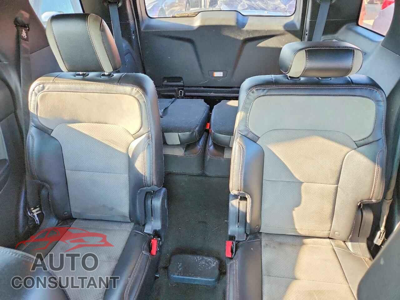 FORD EXPLORER 2017 - 1FM5K8D89HGA98328