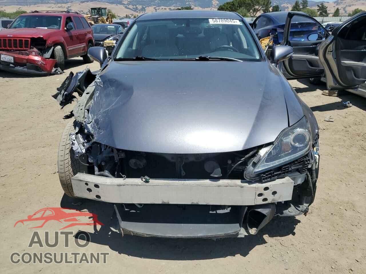 LEXUS IS 2012 - JTHBF5C28C2102168