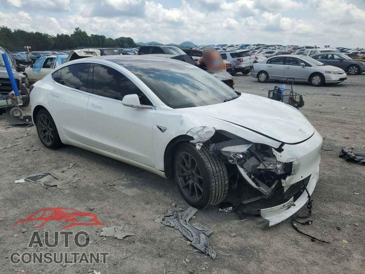 TESLA MODEL 3 2018 - 5YJ3E1EA9JF076860