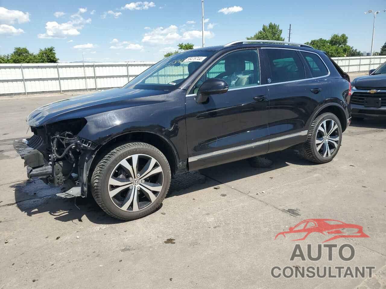 VOLKSWAGEN TOUAREG 2017 - WVGRF7BP2HD004835