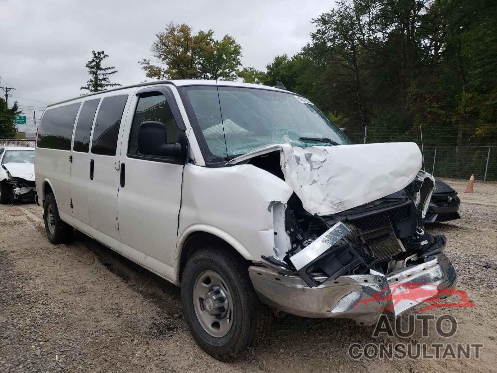 CHEVROLET EXPRESS 2017 - 1GAZGPFG3H1180282