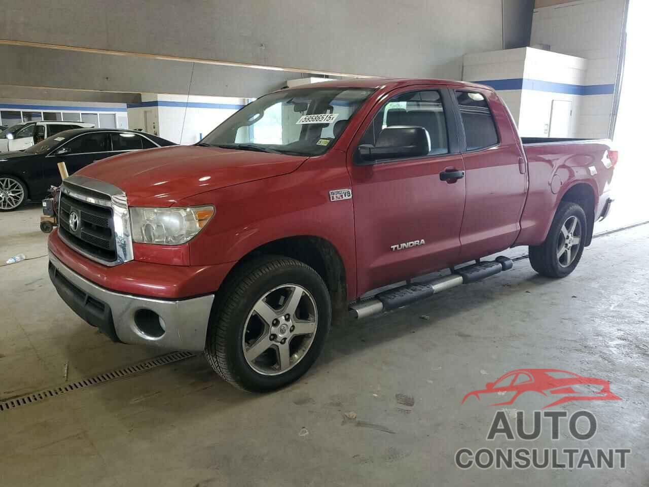 TOYOTA TUNDRA 2011 - 5TFUW5F12BX199768