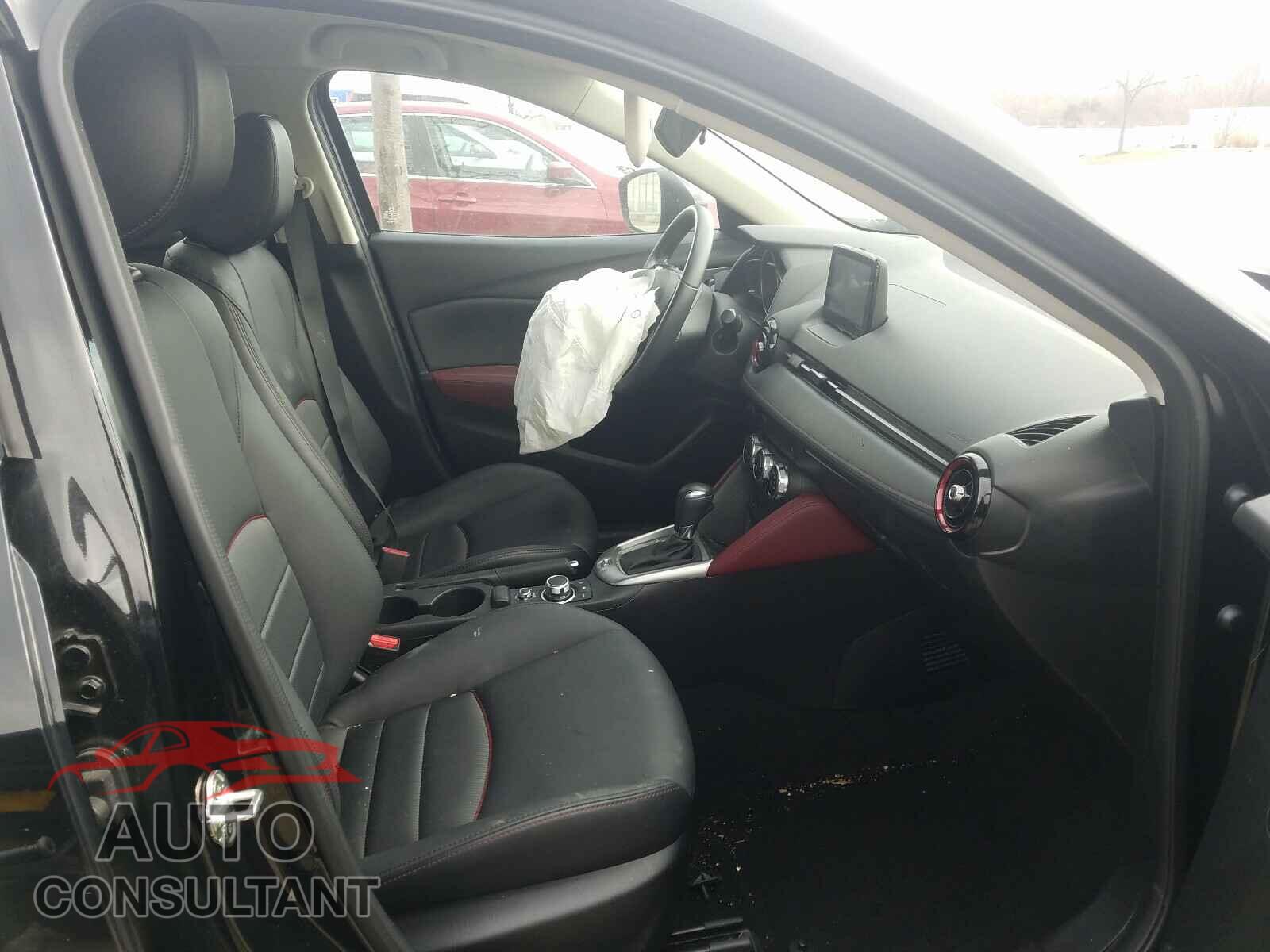 MAZDA CX-3 2018 - JM1DKDC7XJ1323057