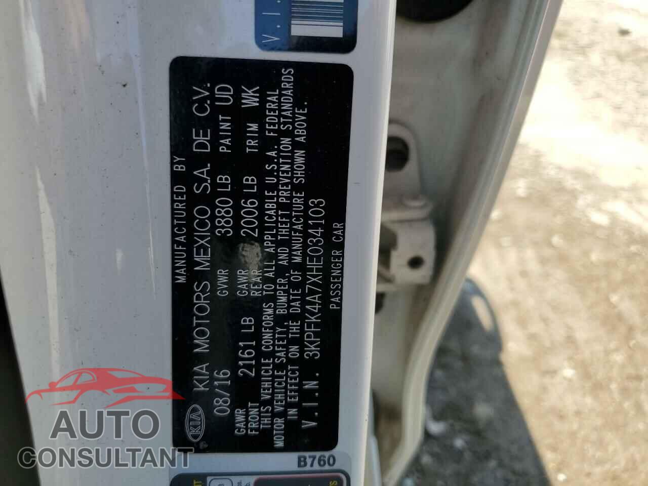 KIA FORTE 2017 - 3KPFK4A7XHE034103