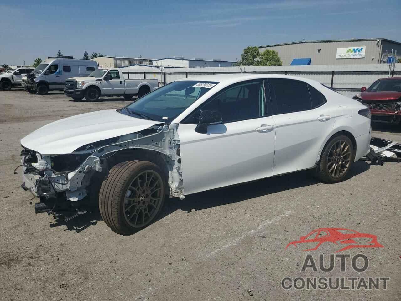 TOYOTA CAMRY 2024 - 4T1T31AKXRU063960