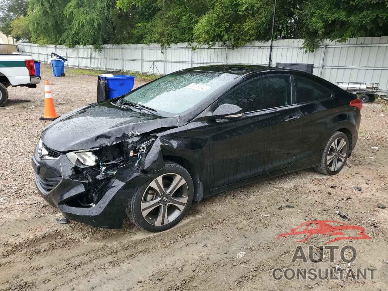 HYUNDAI ELANTRA 2013 - KMHDH6AE6DU003230
