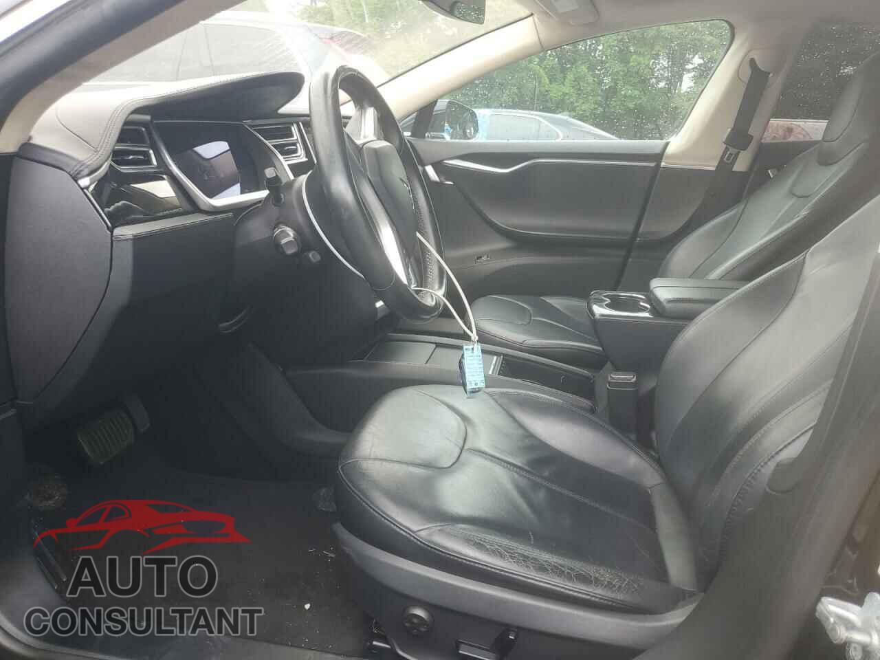 TESLA MODEL S 2013 - 5YJSA1DN0DFP13991