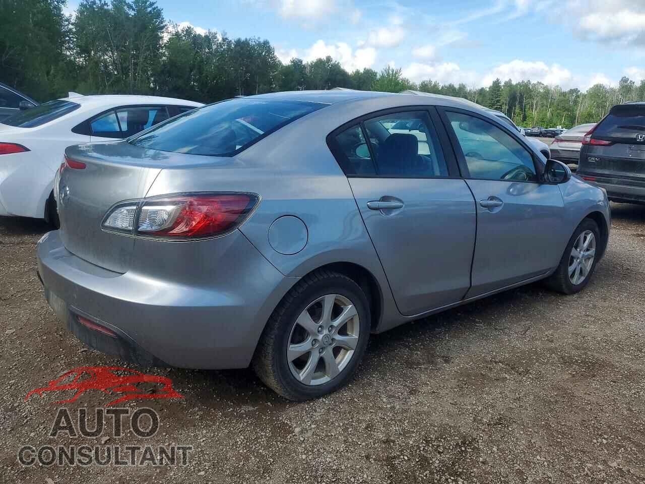 MAZDA 3 2011 - JM1BL1VF5B1480164