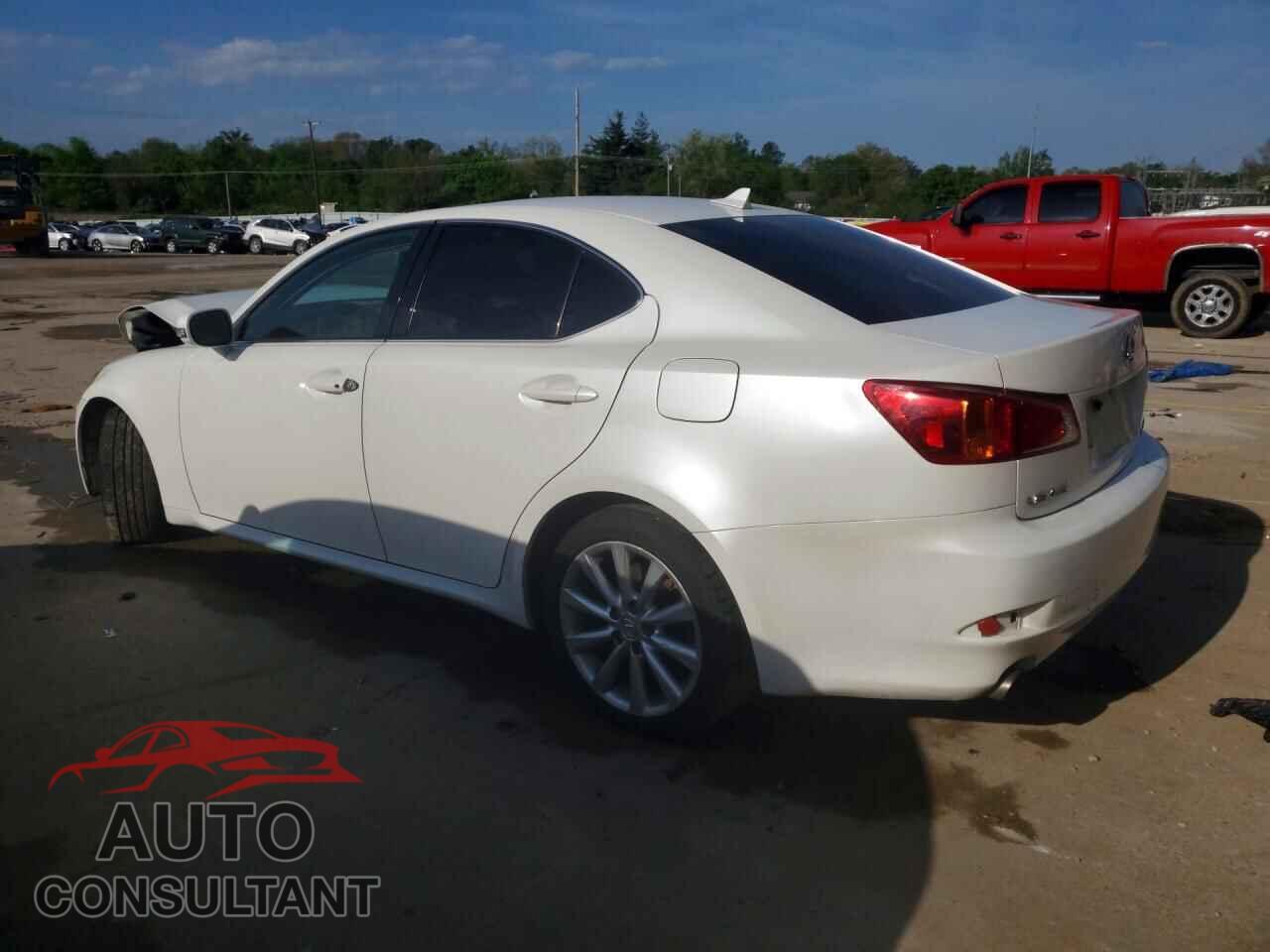 LEXUS IS 2010 - JTHCF5C20A5042175