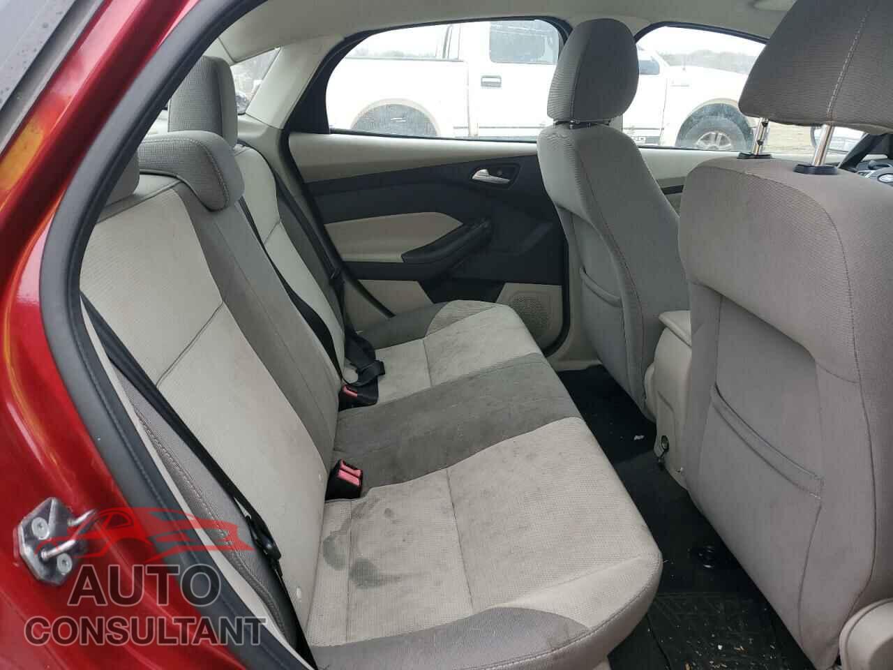 FORD FOCUS 2013 - 1FADP3F28DL186453