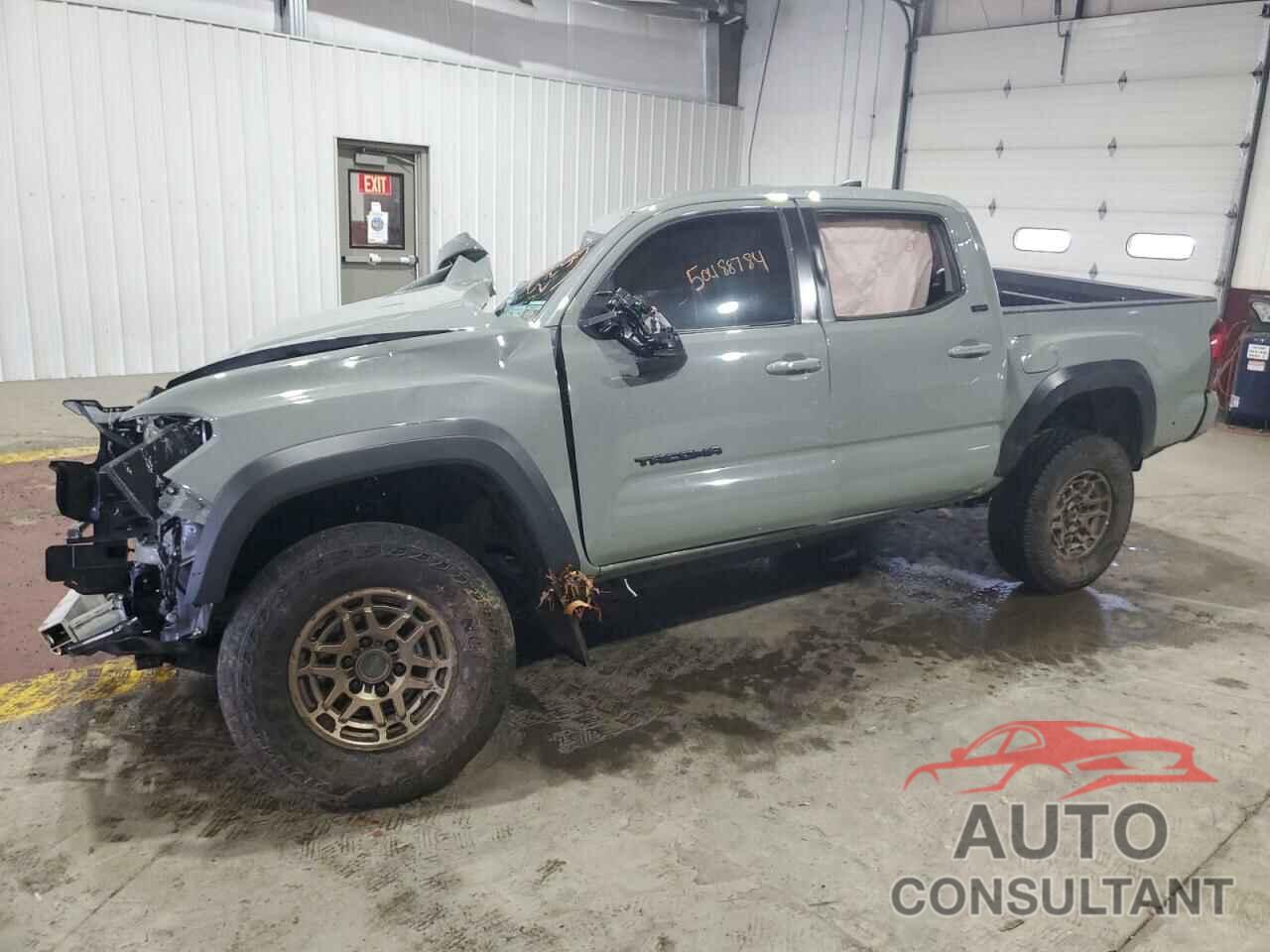 TOYOTA TACOMA 2022 - 3TMCZ5AN3NM516643