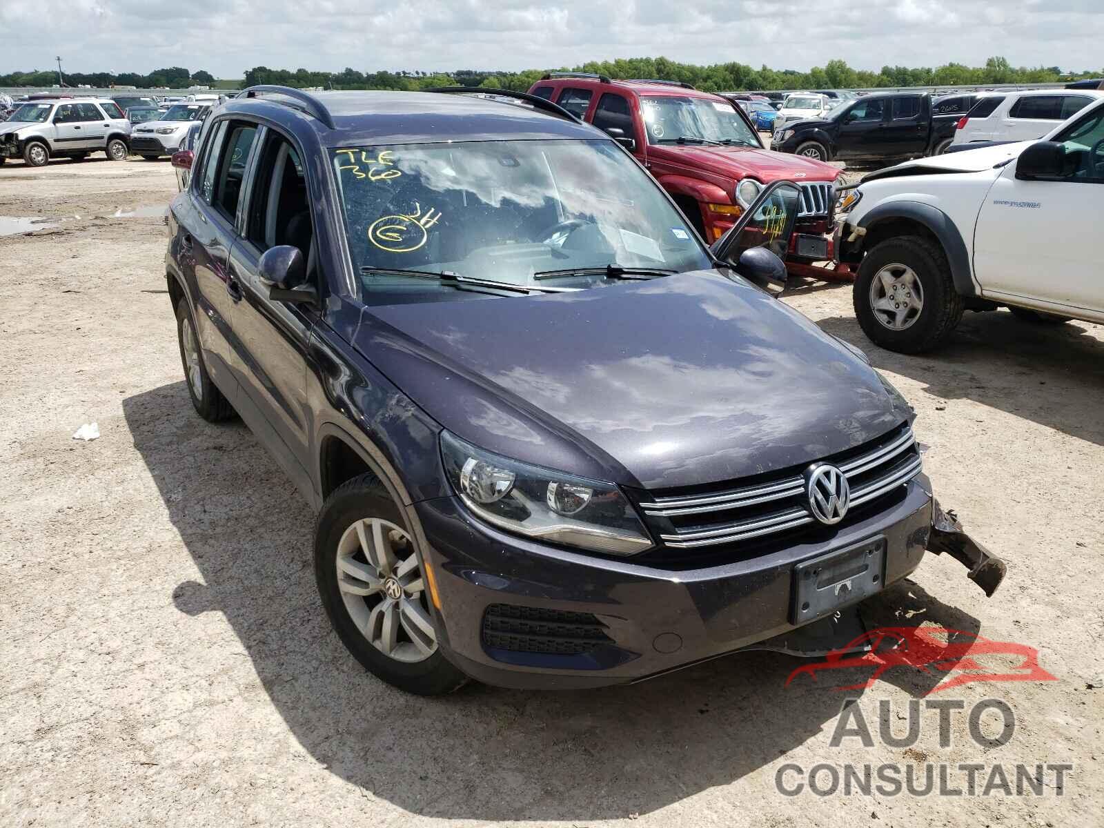 VOLKSWAGEN TIGUAN 2016 - WVGAV7AX5GW541168