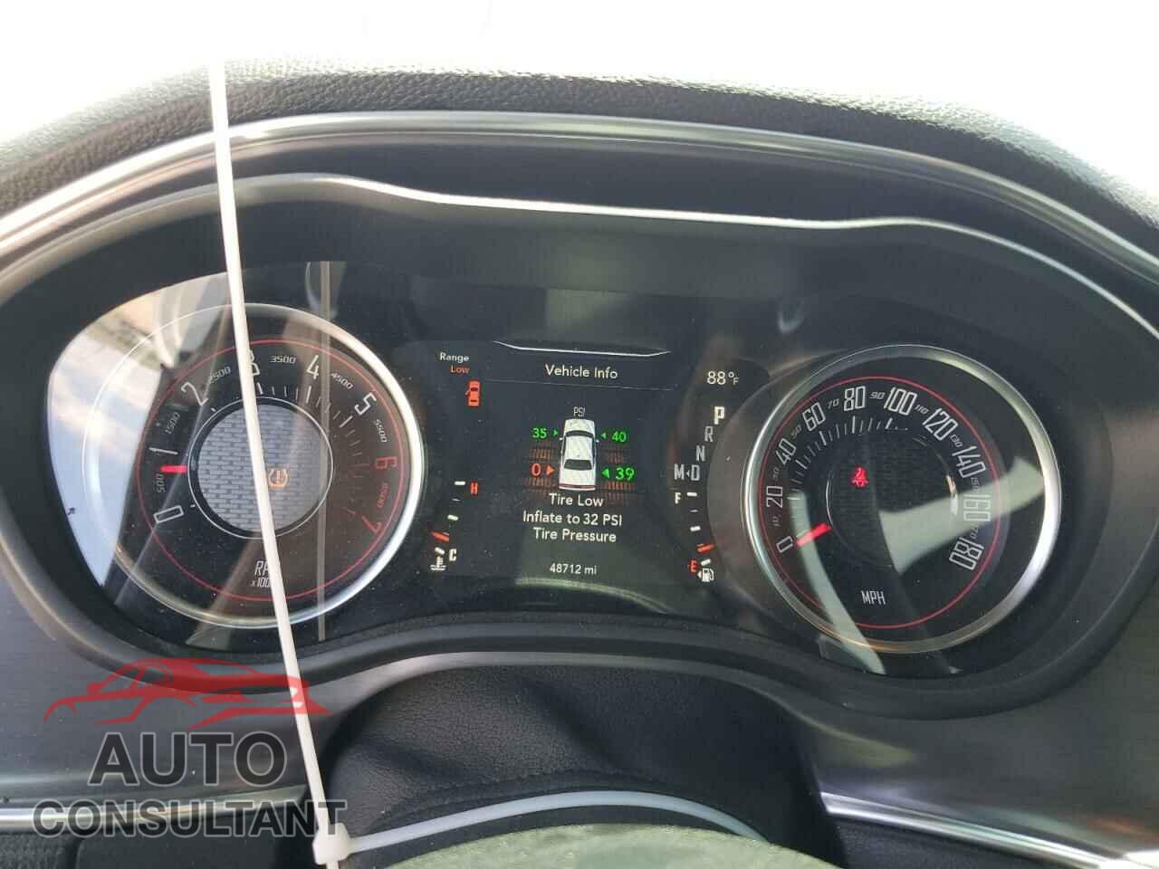 DODGE CHALLENGER 2017 - 2C3CDZFJ0HH598575