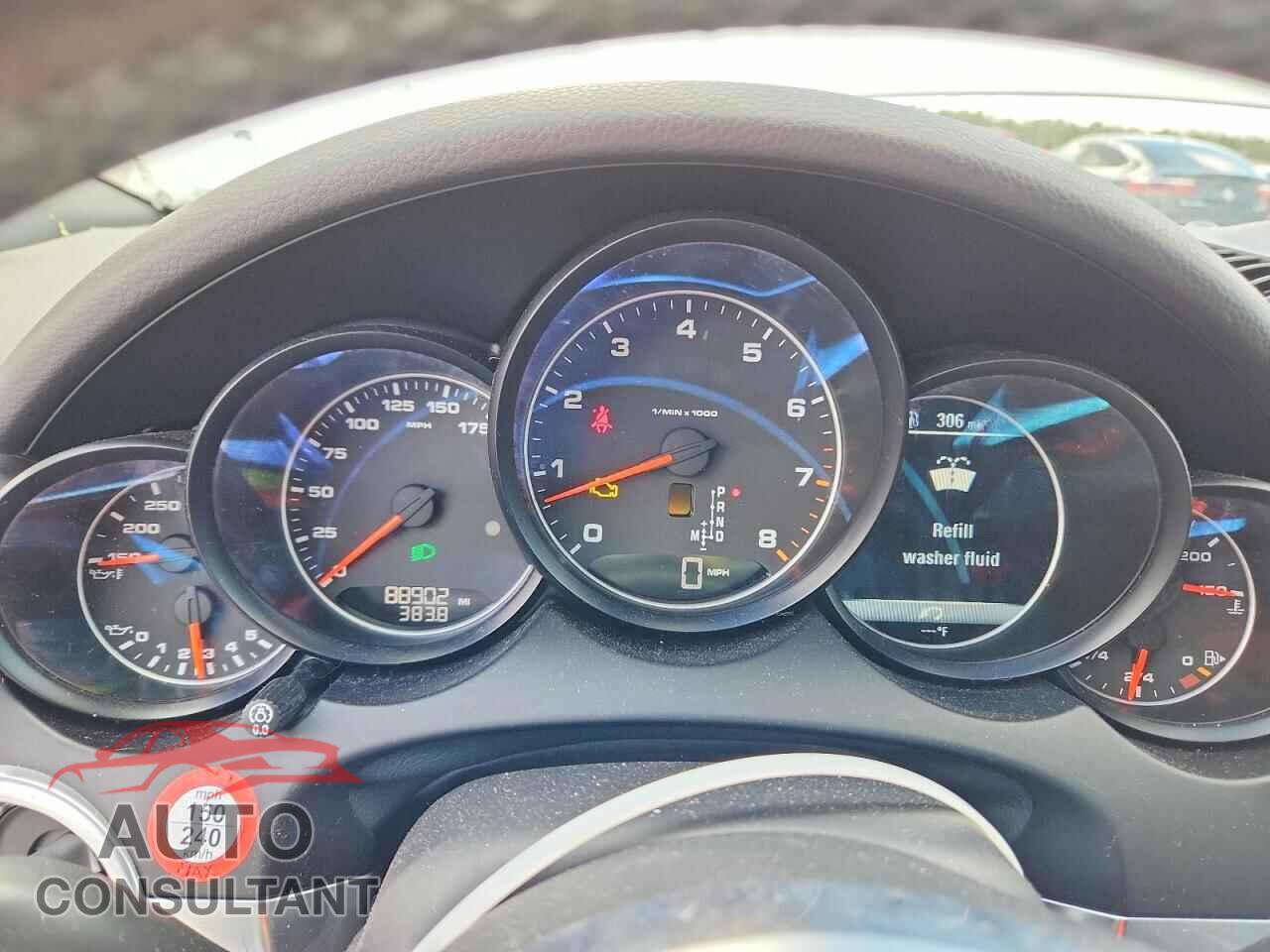 PORSCHE CAYENNE 2017 - WP1AA2A22HKA84804