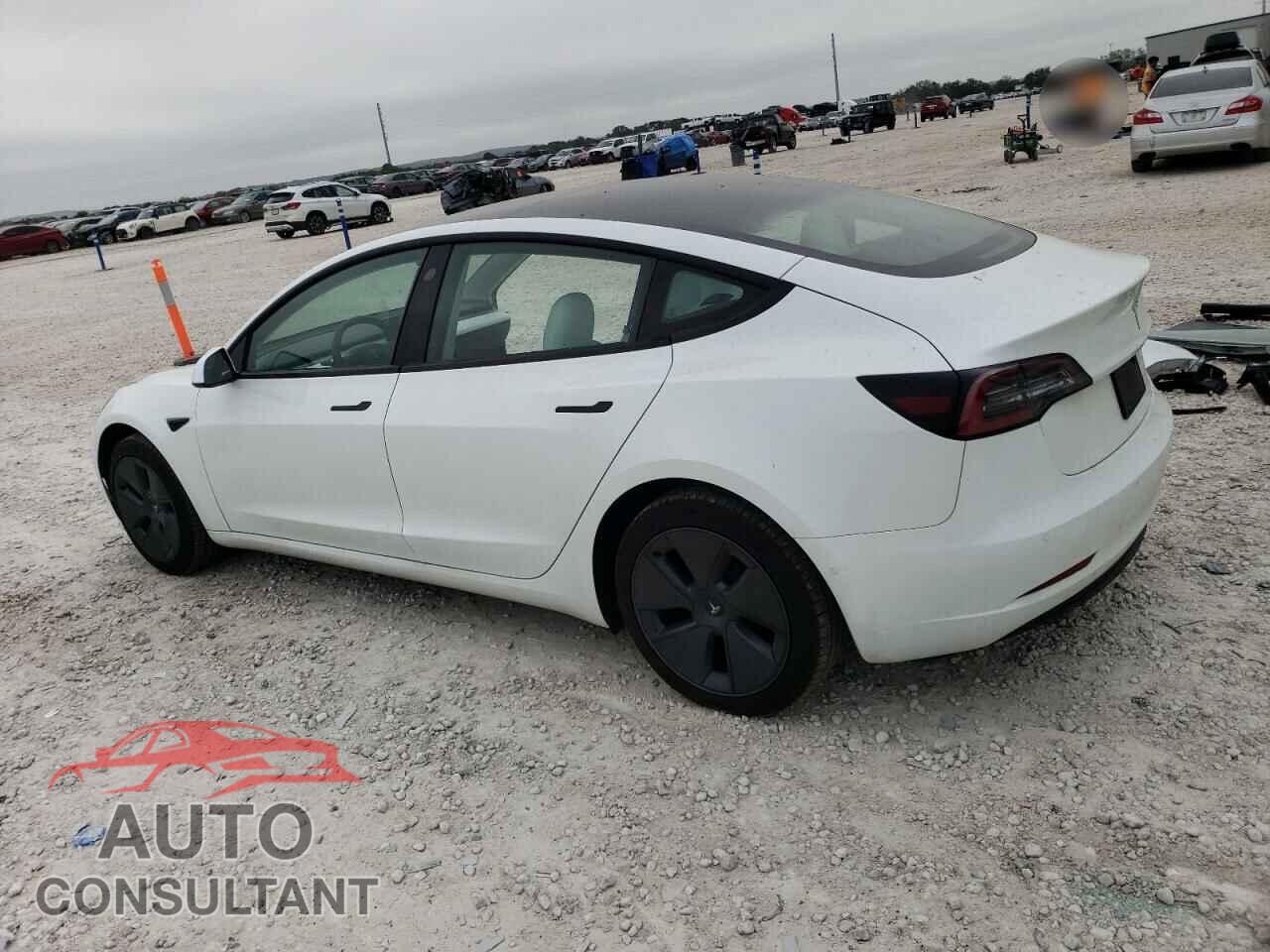 TESLA MODEL 3 2022 - 5YJ3E1EAXNF374324