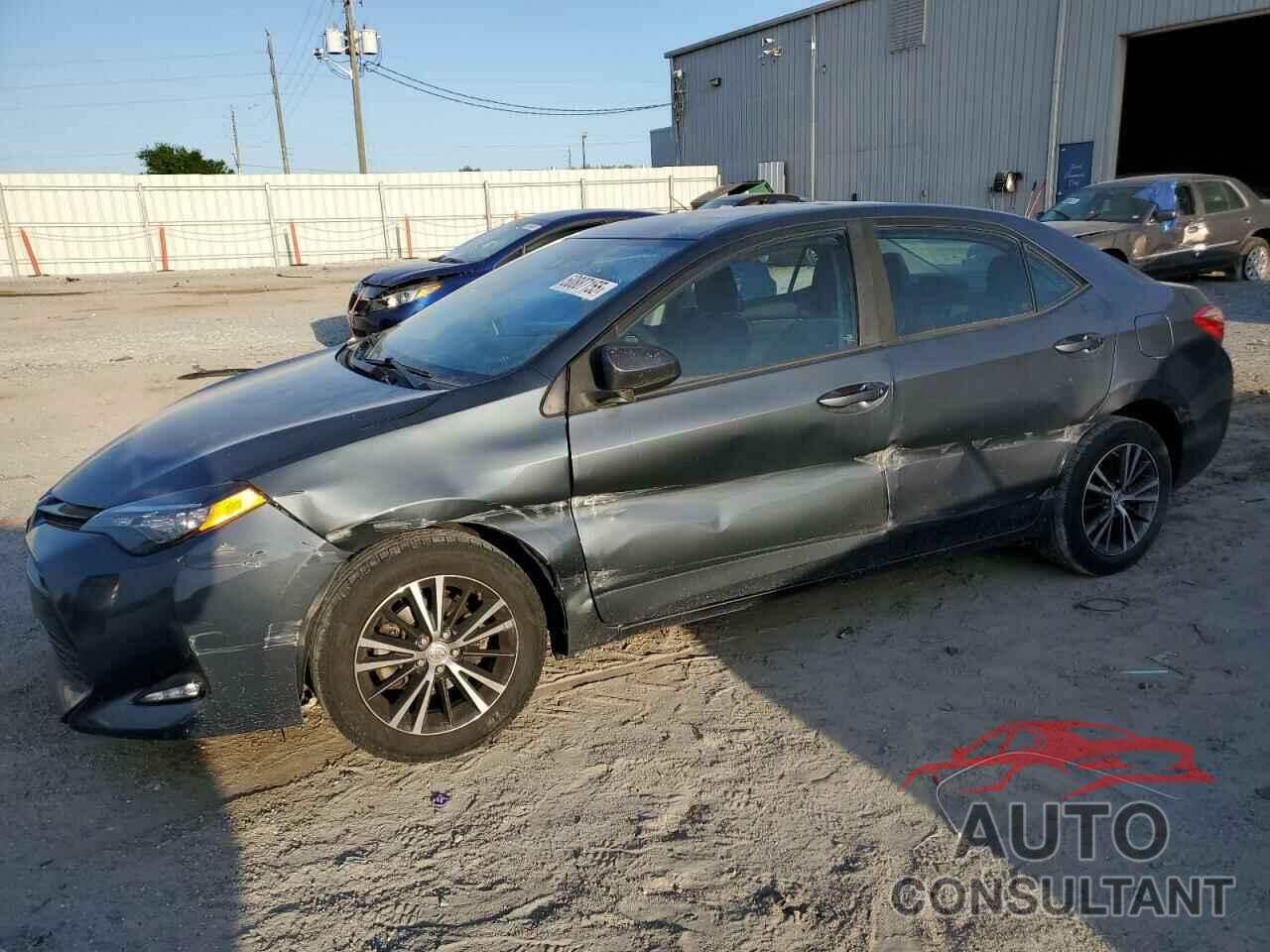 TOYOTA COROLLA 2017 - 5YFBURHE7HP570709