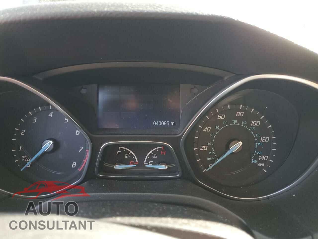FORD FOCUS 2014 - 1FADP3K25EL371972
