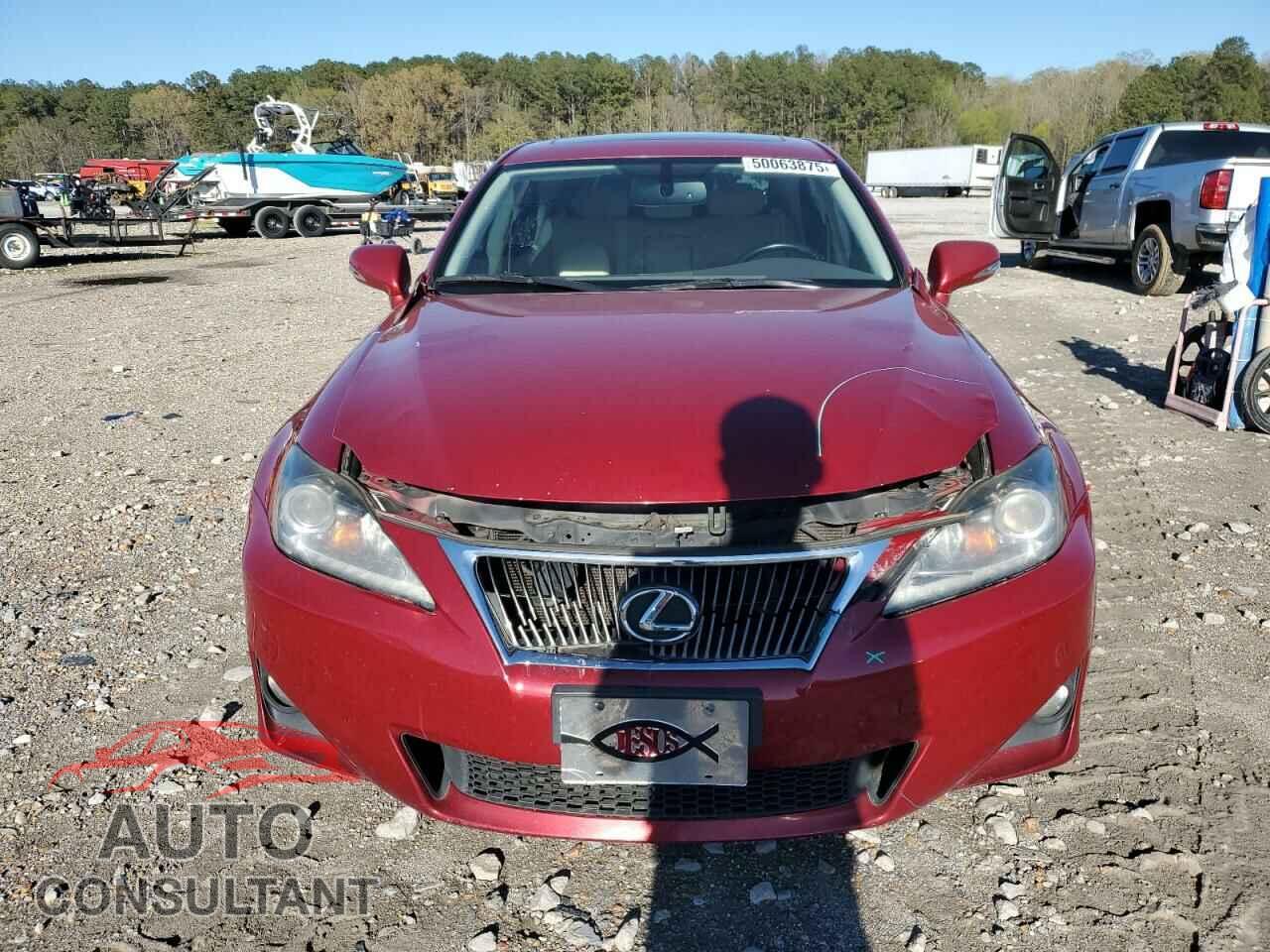 LEXUS IS 2011 - JTHBF5C20B5137428