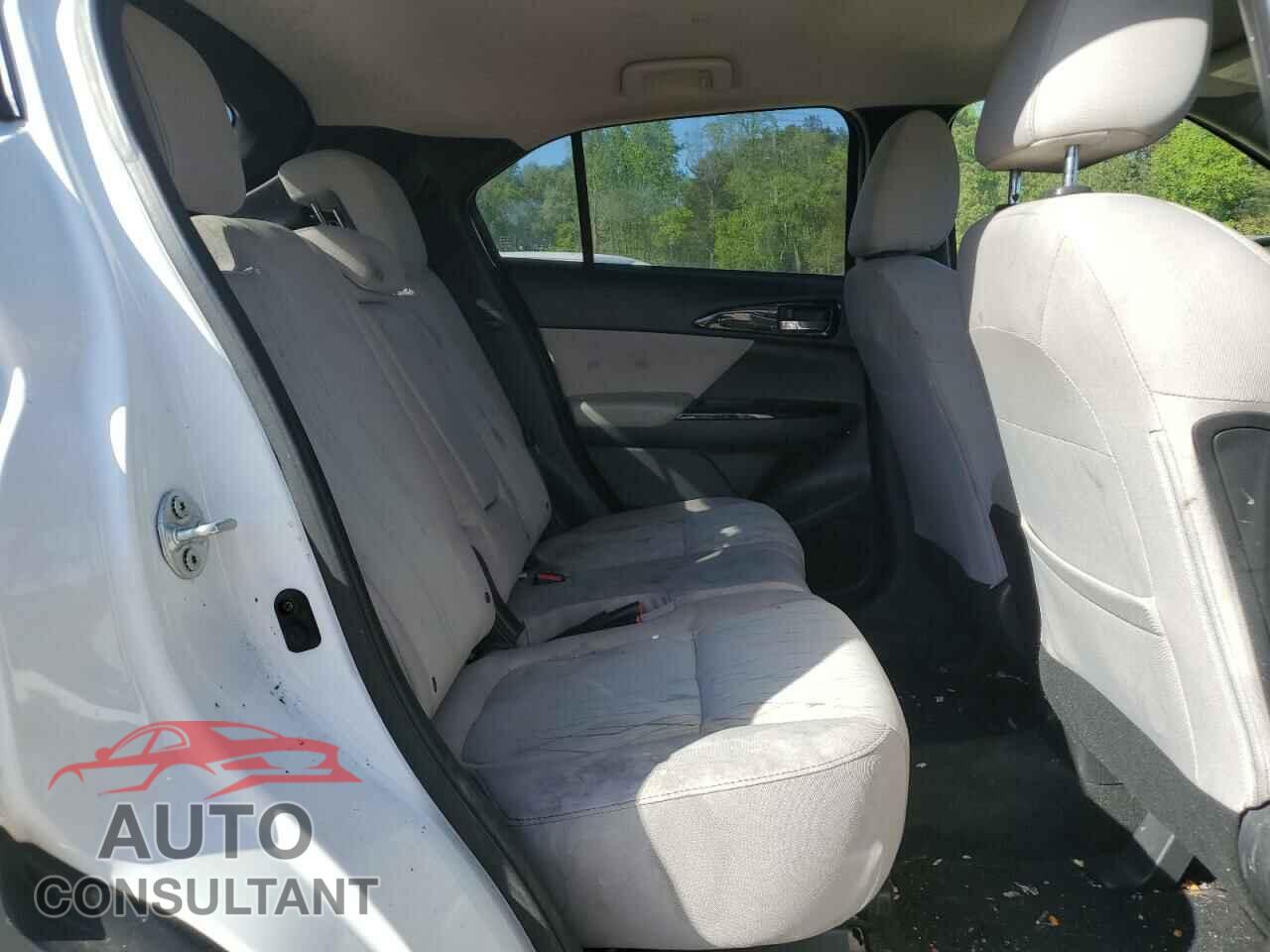 MITSUBISHI ECLIPSE 2018 - JA4AT5AA2JZ038059