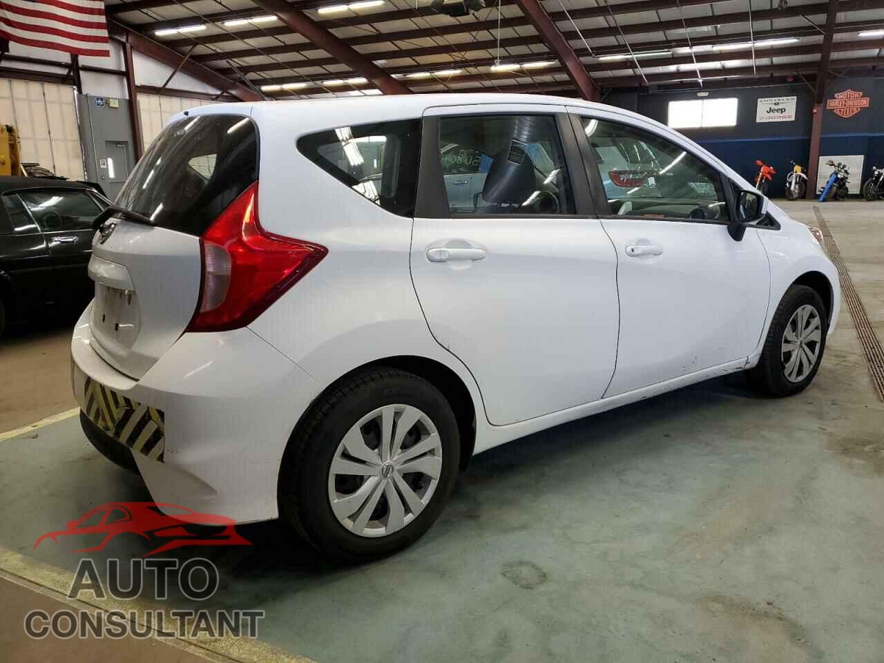 NISSAN VERSA 2017 - 3N1CE2CP2HL354932