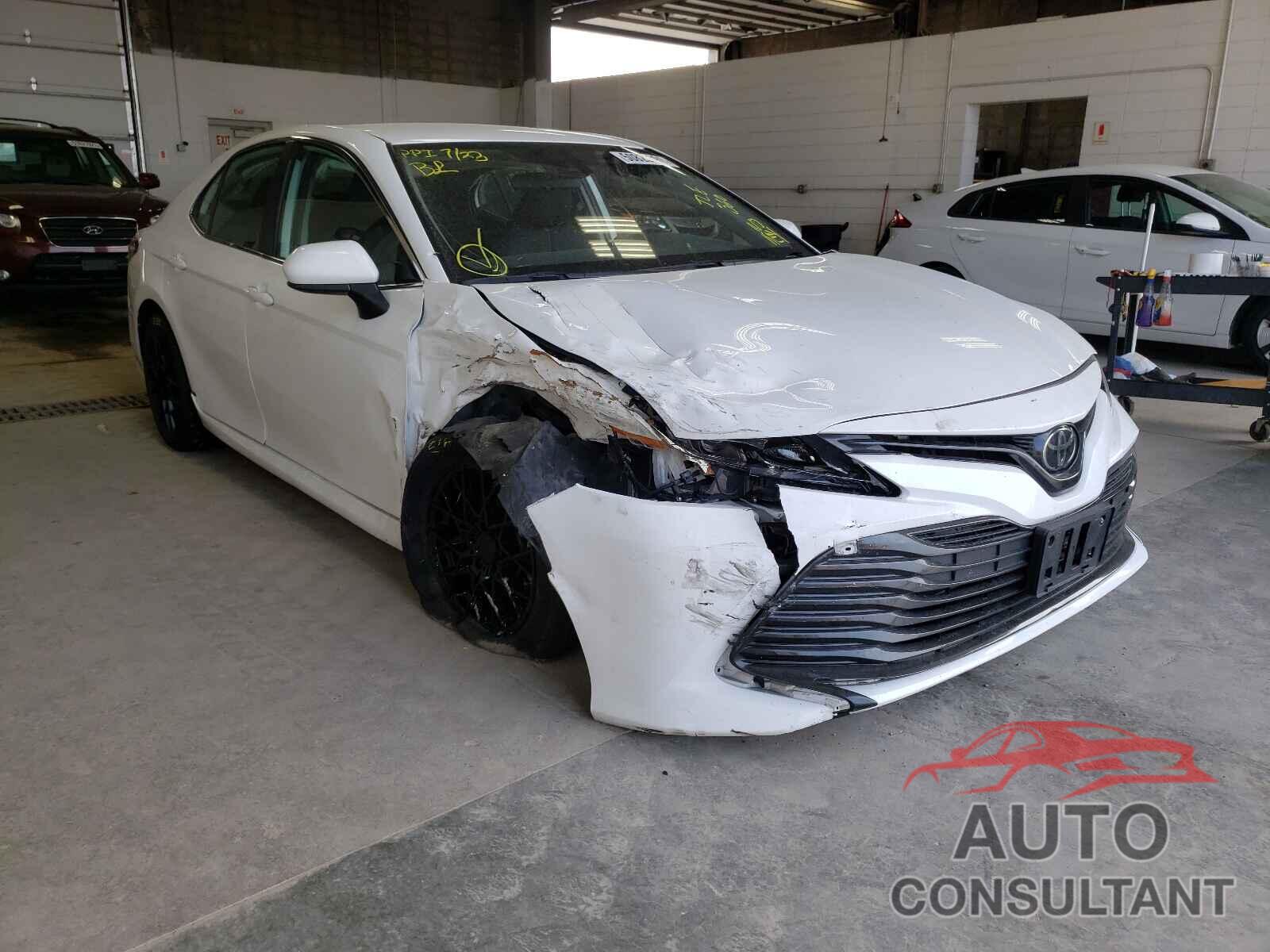 TOYOTA CAMRY 2019 - 4T1B11HK2KU263180