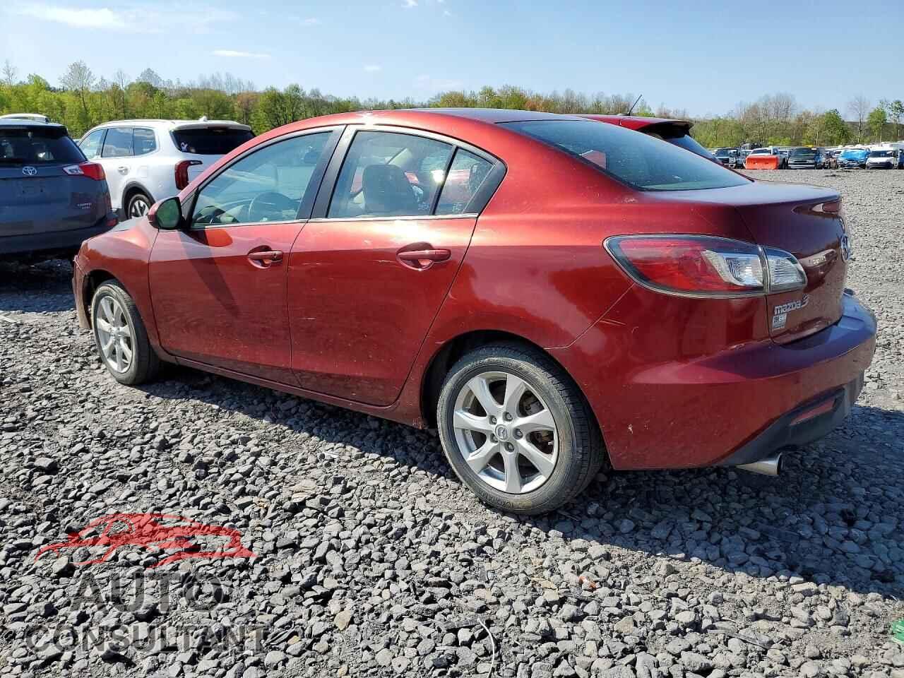 MAZDA 3 2011 - JM1BL1VG4B1398385