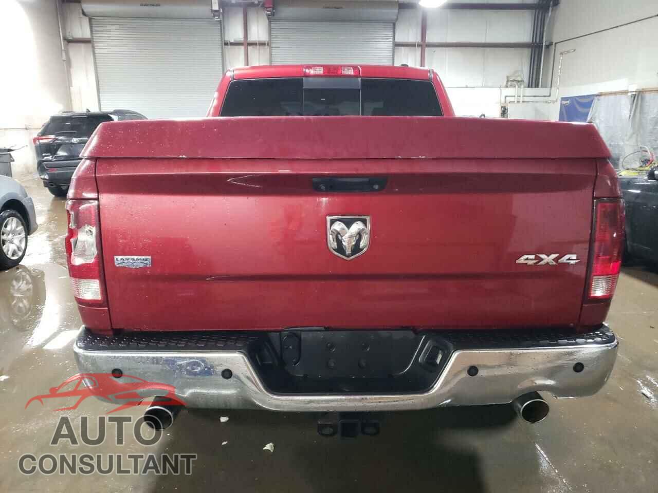 DODGE RAM 1500 2012 - 1C6RD7NT9CS304516