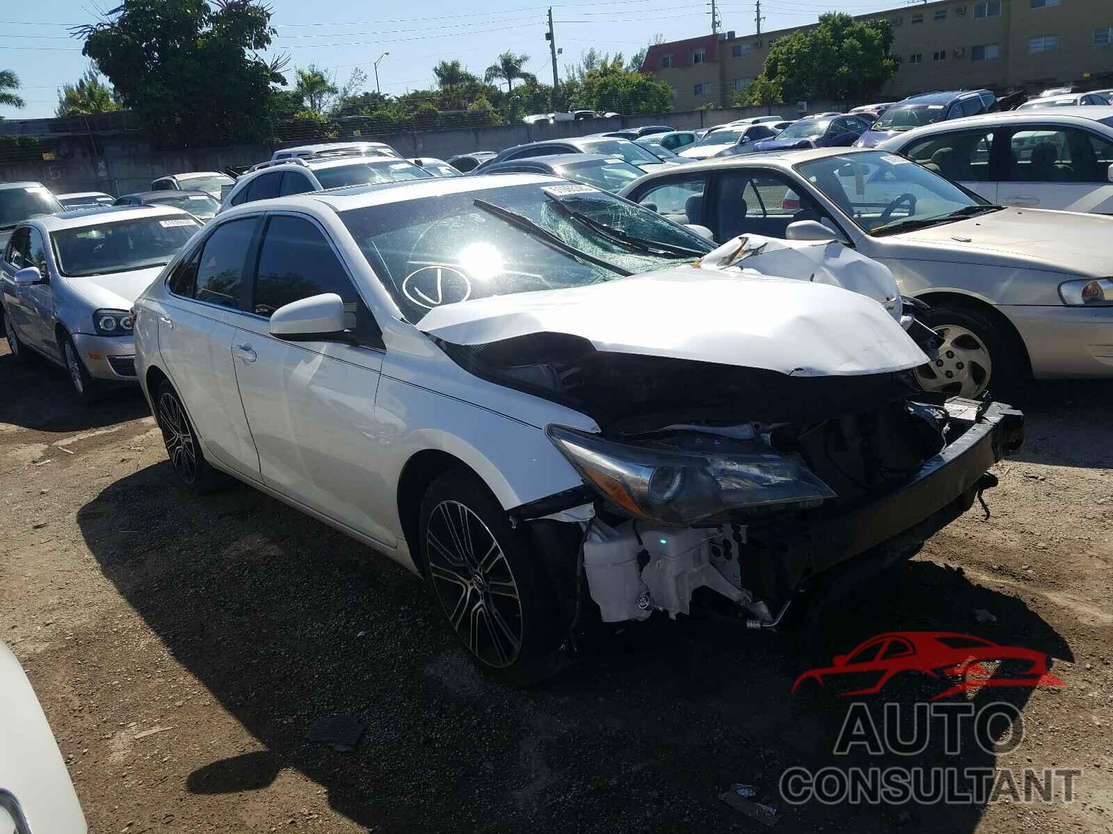 TOYOTA CAMRY 2016 - 4T1BF1FK4GU166560