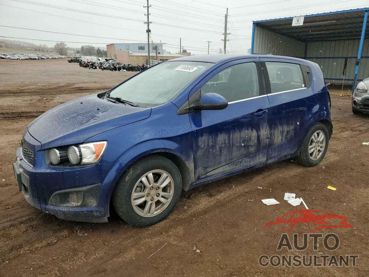 CHEVROLET SONIC 2013 - 1G1JC6SB0D4114522