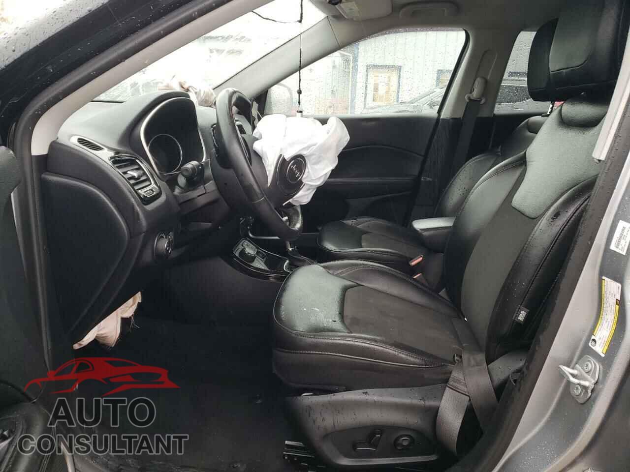 JEEP COMPASS 2018 - 3C4NJDBB2JT313967