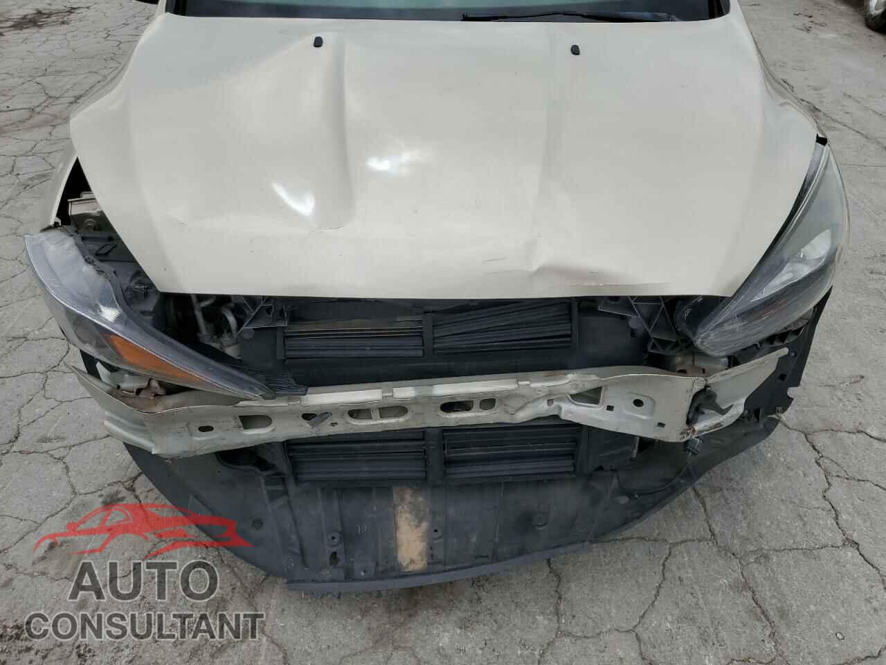 FORD FOCUS 2017 - 1FADP3M23HL222042