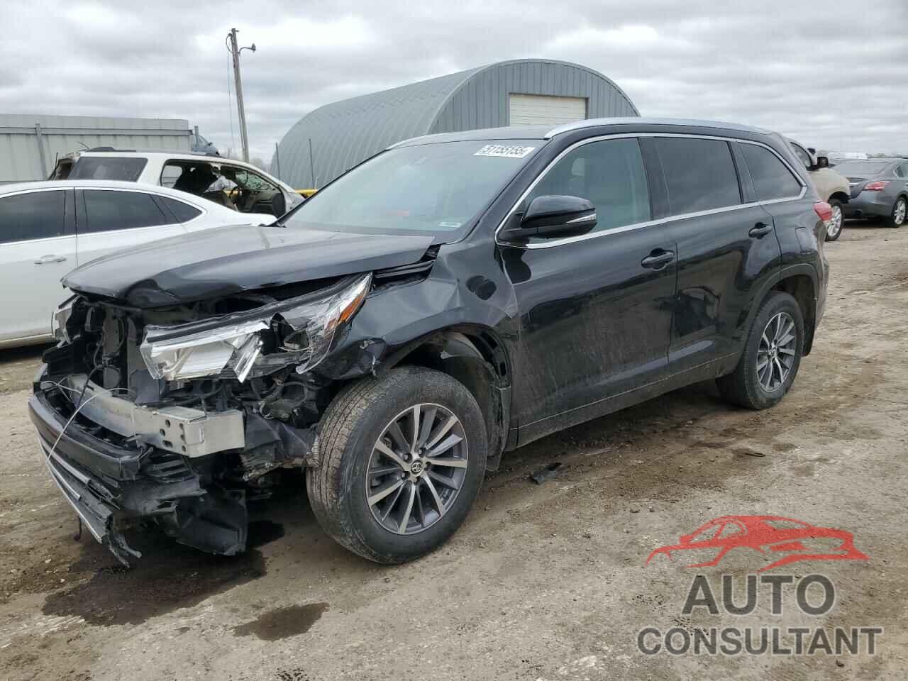 TOYOTA HIGHLANDER 2018 - 5TDJZRFH2JS531470