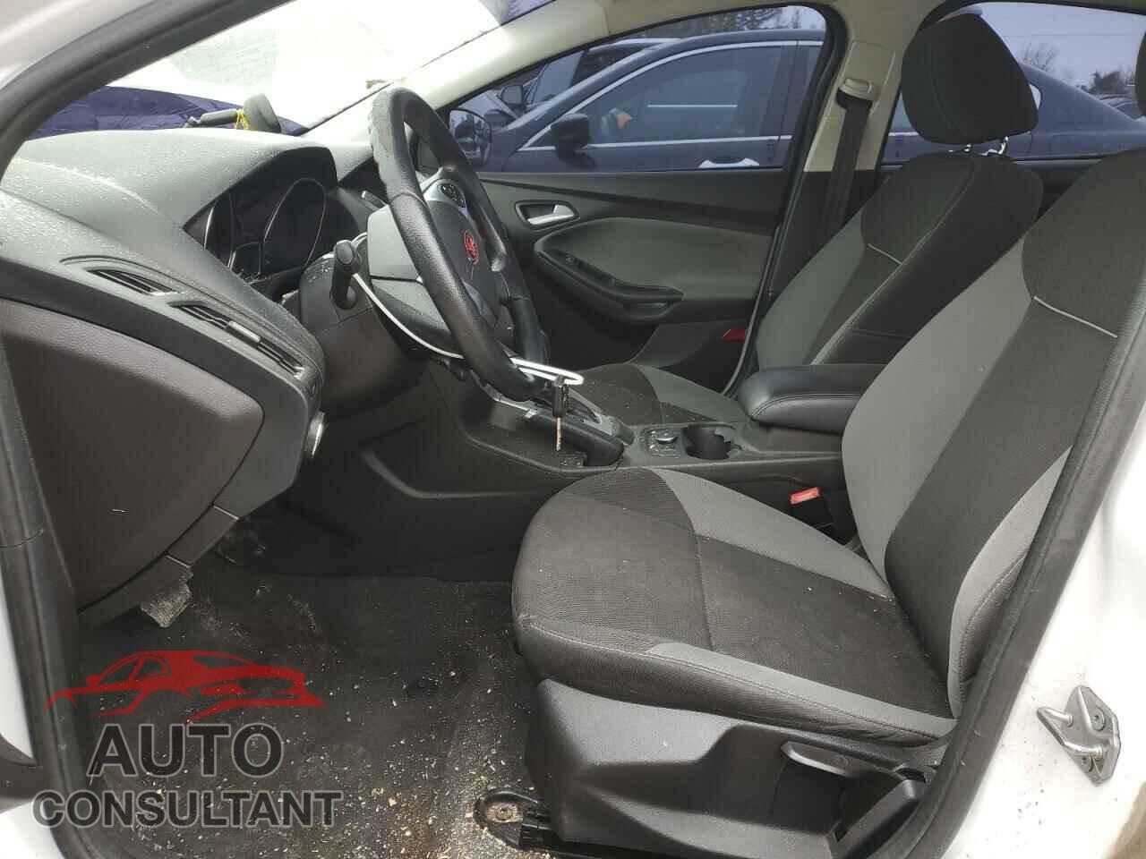 FORD FOCUS 2014 - 1FADP3F20EL290713