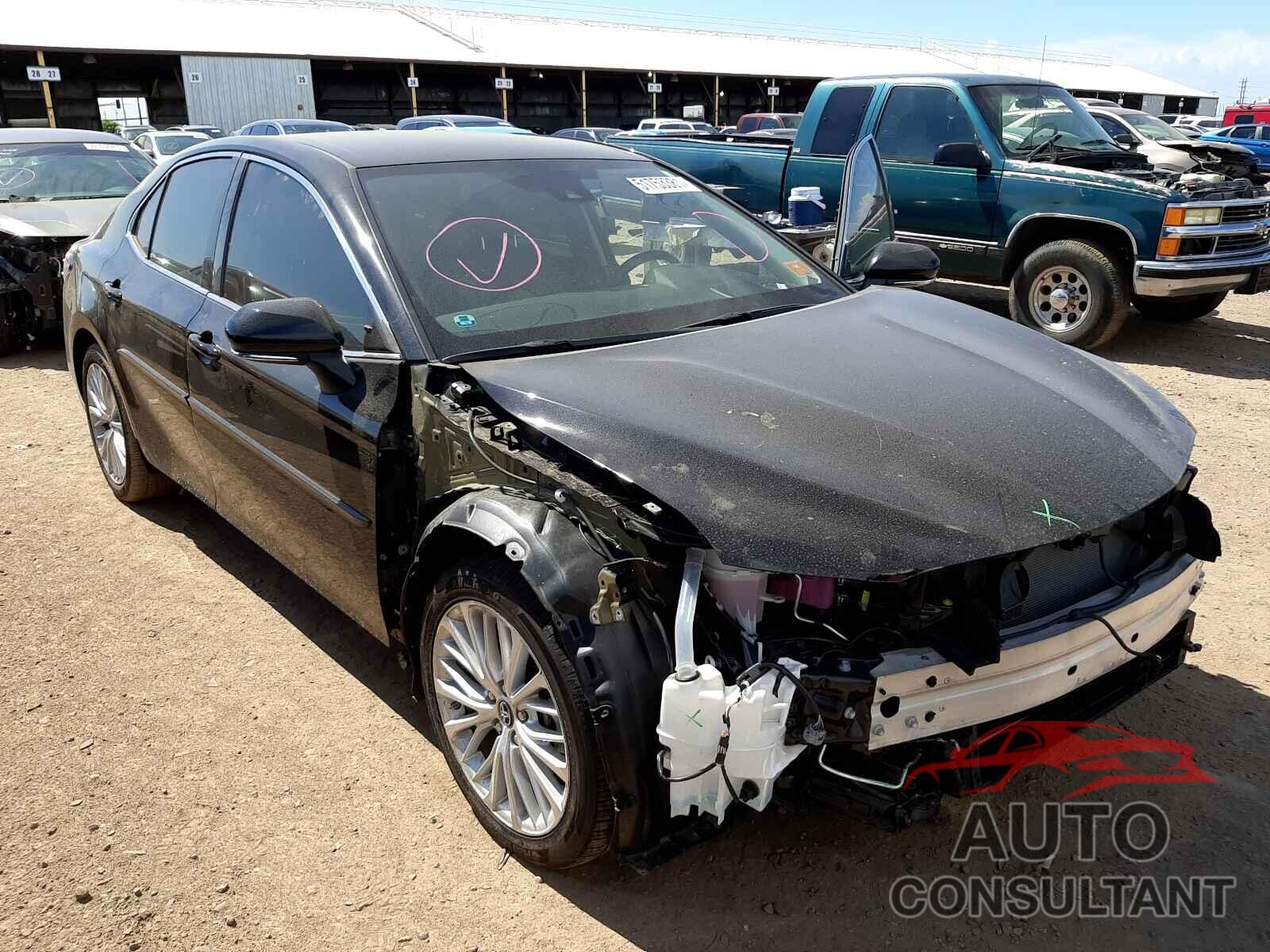 TOYOTA CAMRY 2019 - 4T1B21HK9KU010399