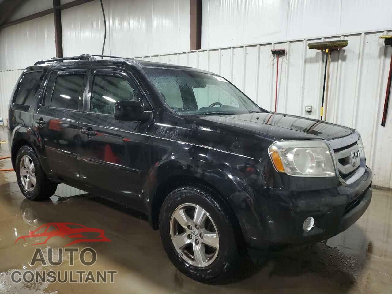 HONDA PILOT 2011 - 5FNYF4H52BB023342