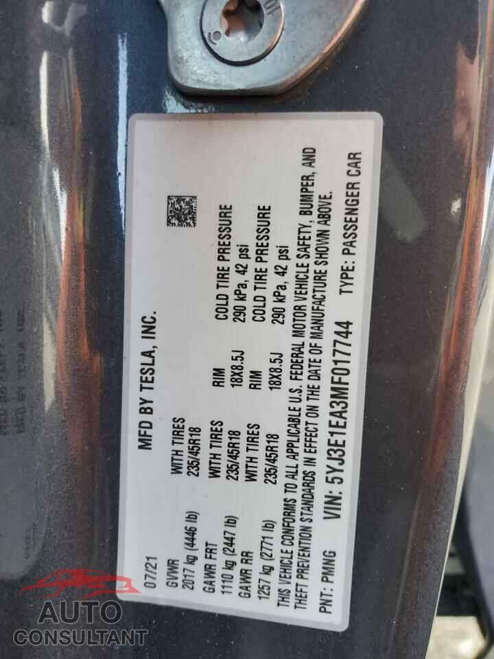 TESLA MODEL 3 2021 - 5YJ3E1EA3MF017744