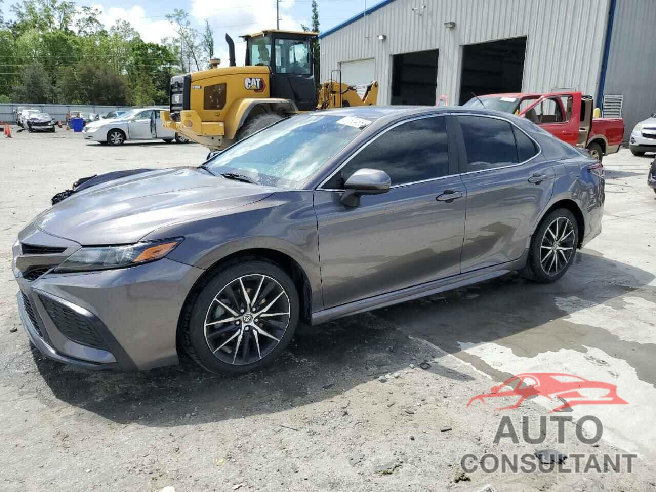 TOYOTA CAMRY 2021 - 4T1G11AKXMU599534
