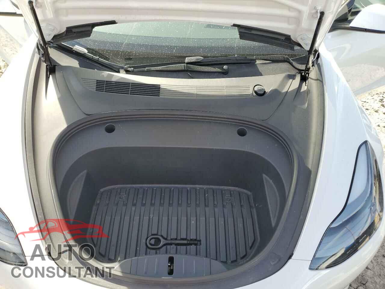 TESLA MODEL 3 2023 - 5YJ3E1EB7PF686922