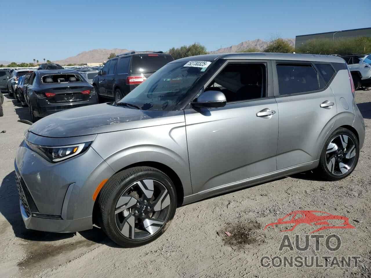 KIA SOUL 2023 - KNDJ53AU5P7877710