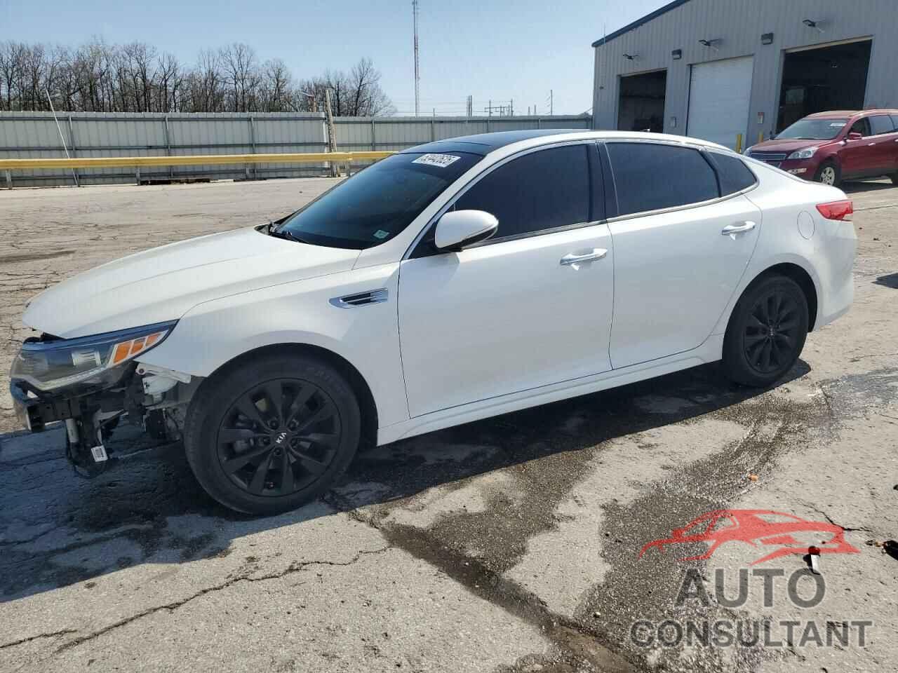 KIA OPTIMA 2018 - 5XXGU4L37JG271850