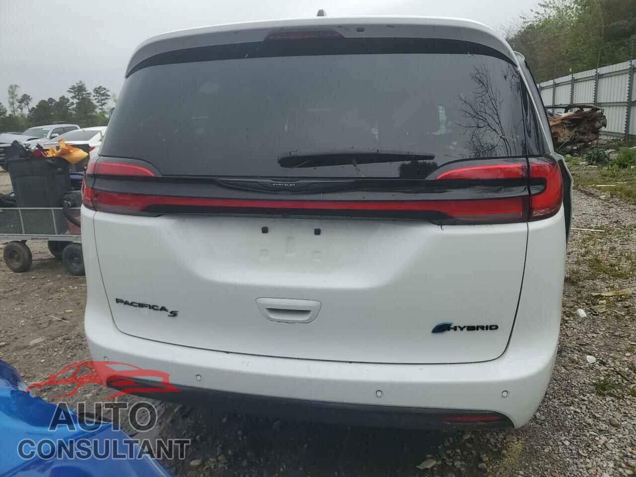 CHRYSLER PACIFICA 2024 - 2C4RC1S77RR156537