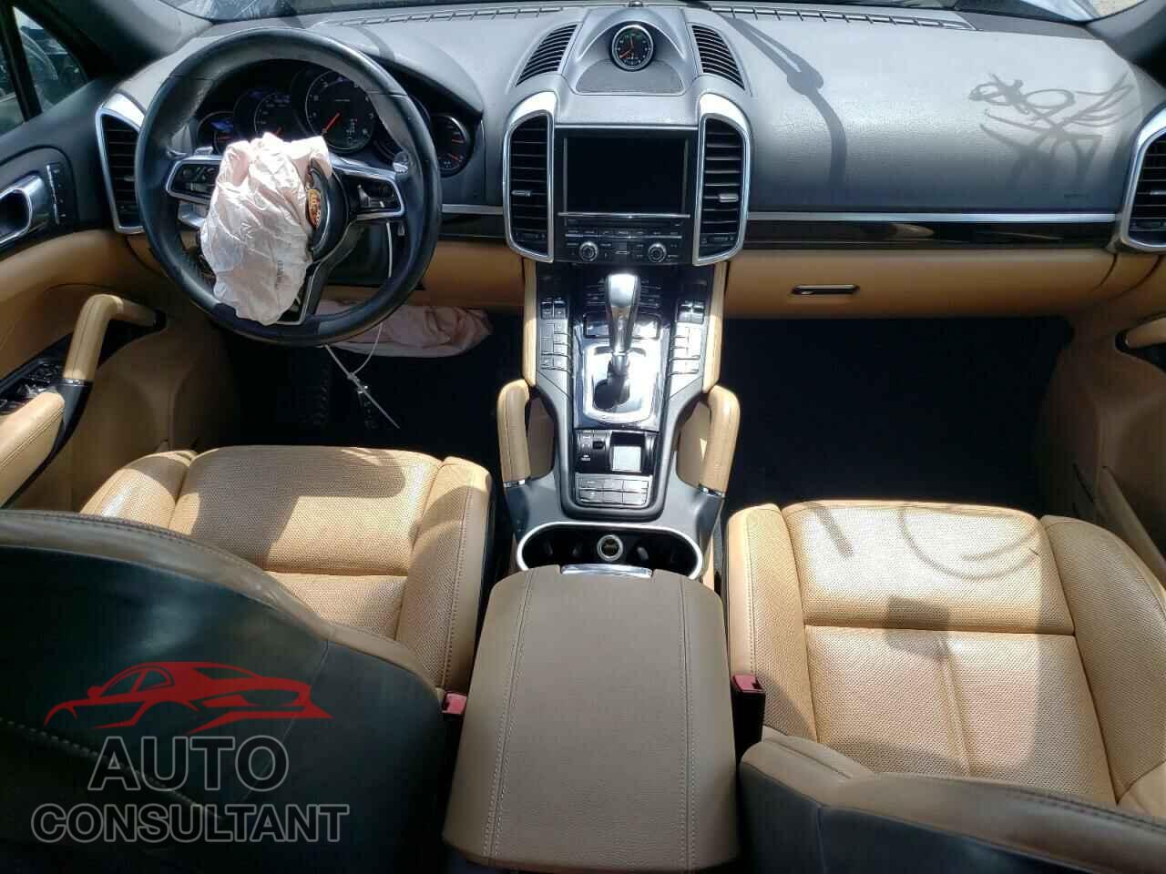 PORSCHE CAYENNE 2016 - WP1AA2A2XGLA08854
