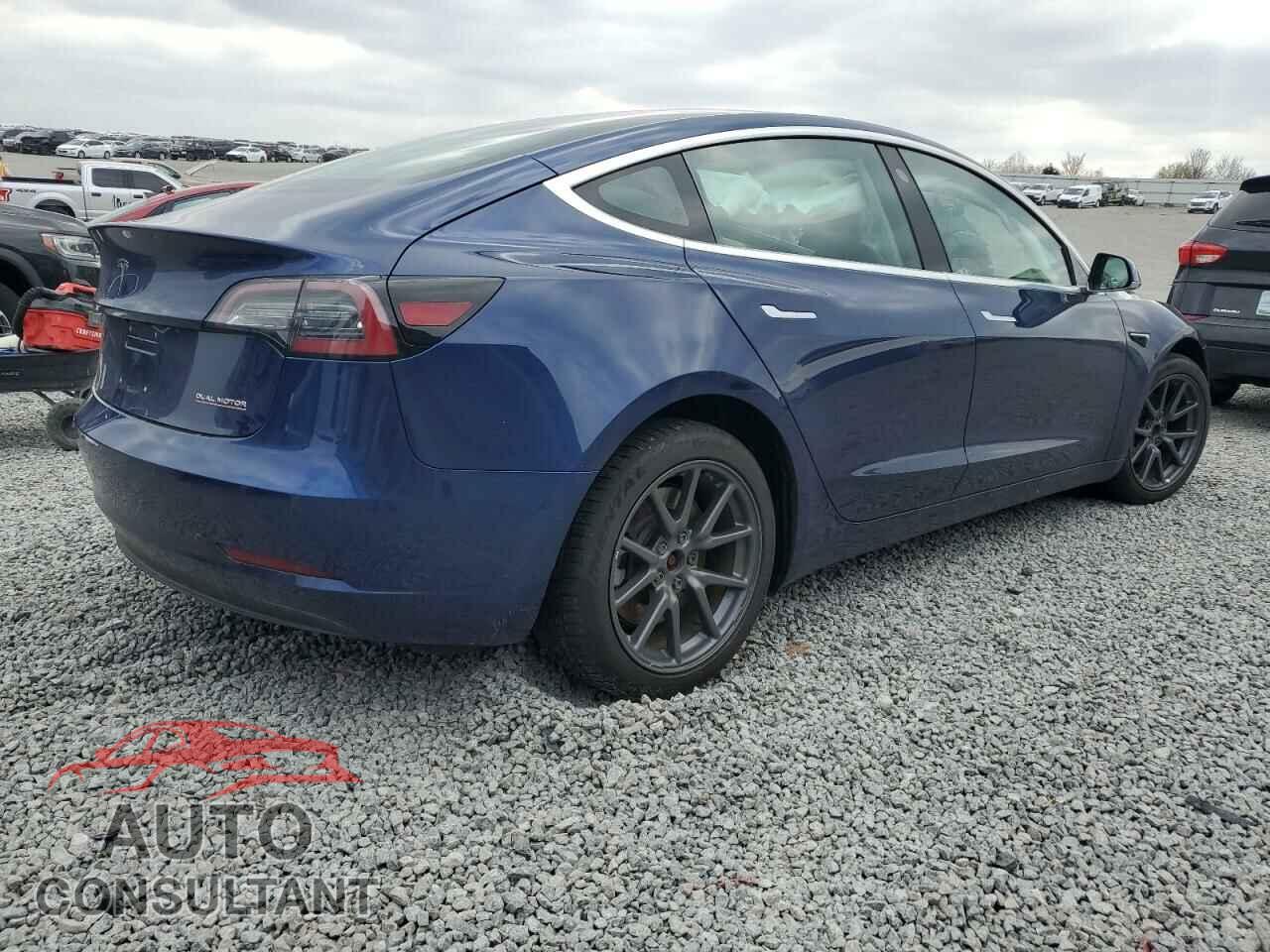 TESLA MODEL 3 2018 - 5YJ3E1EB2JF094447