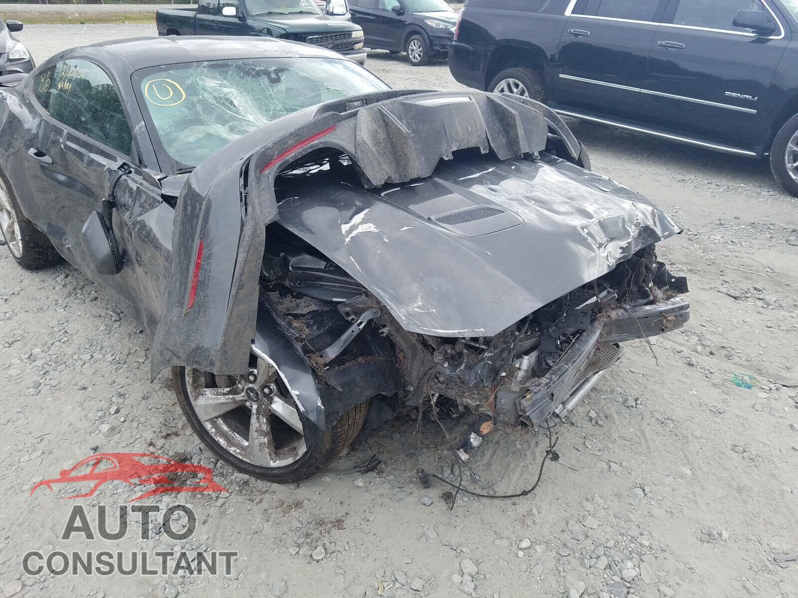FORD MUSTANG 2019 - 1FA6P8CF9K5191658