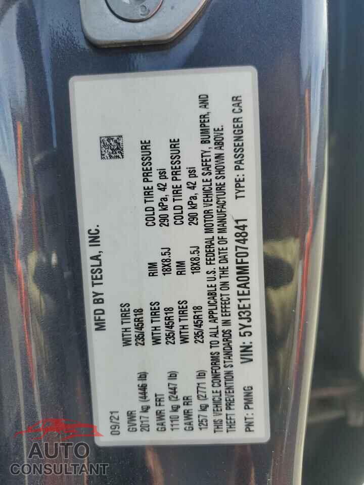 TESLA MODEL 3 2021 - 5YJ3E1EA0MF074841